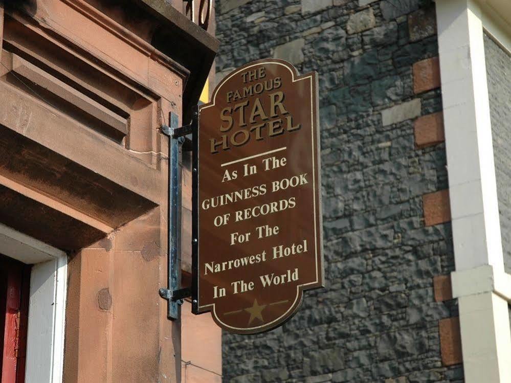 The Famous Star Hotel Moffat Exterior foto
